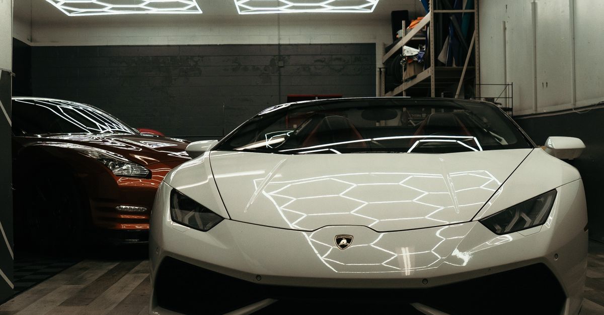 A Comparison of Popular Glass Cleaners for Vehicles